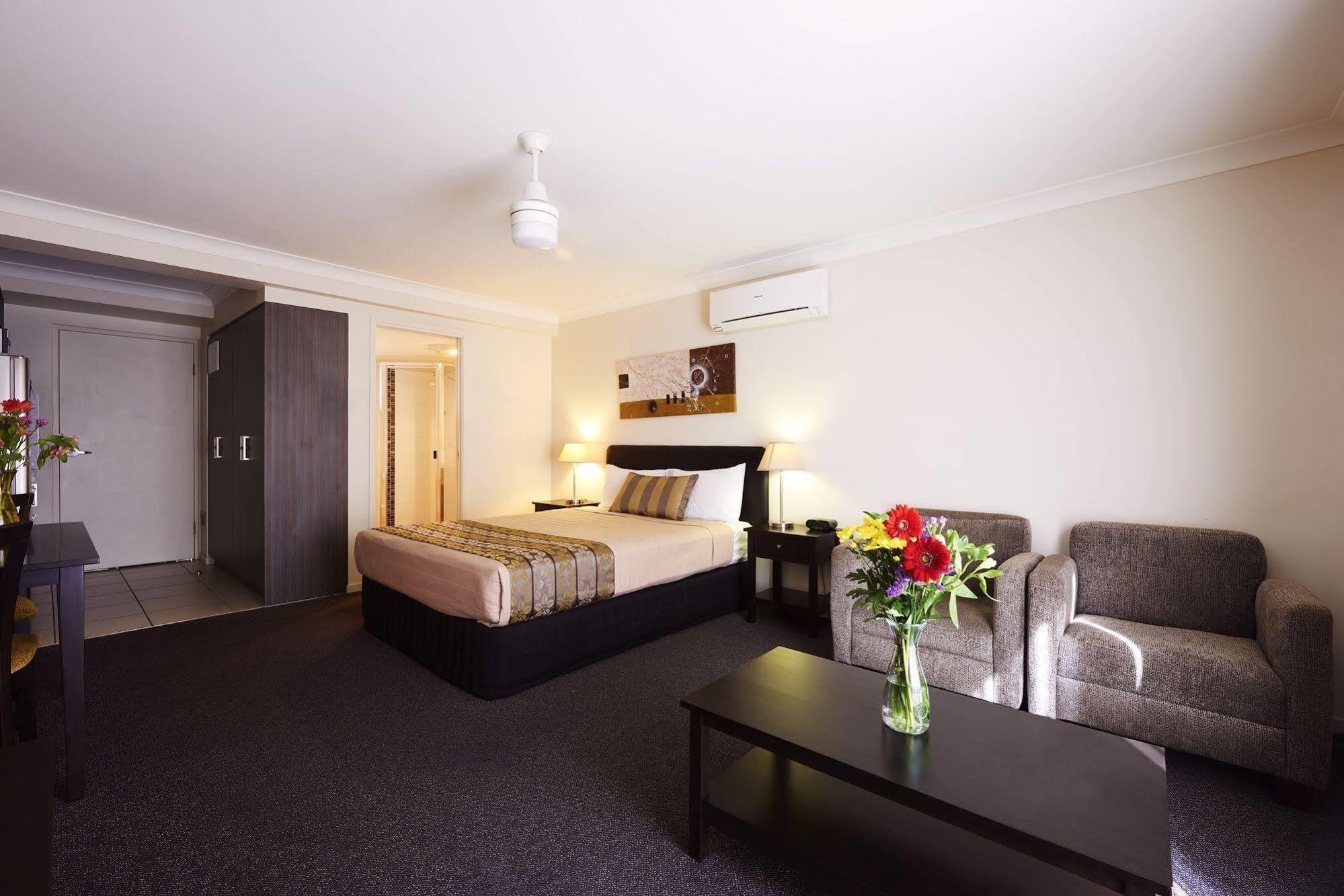 Blackwater Hotel Motel Εξωτερικό φωτογραφία