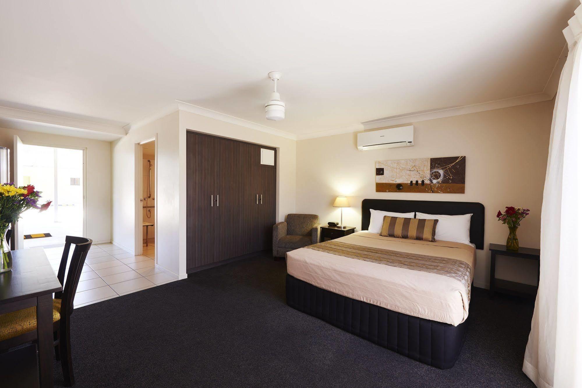 Blackwater Hotel Motel Εξωτερικό φωτογραφία